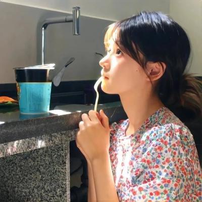 公寓404室